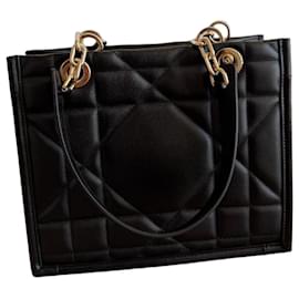 Christian Dior Sac à main Lady Dior en cuir noir Noir
