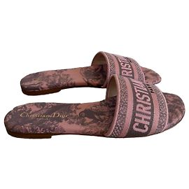 Christian Dior Flache Canvas-Sandalen Rosa und Braun Braun Pink