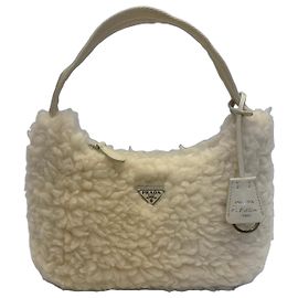Prada Re-Edition 2000 Bolsa em Lã e Cashmere Cru
