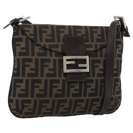 FENDI Zucca Canvas Mamma Baguette Shoulder Bag Black Brown Auth 185075V Marron Noir