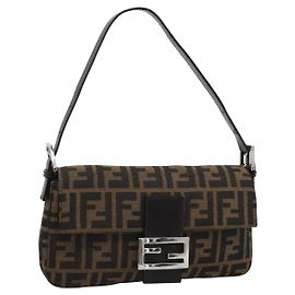 FENDI Zucca Canvas Mamma Baguette Shoulder Bag Black Brown Auth 185659SAM Marrone Nero