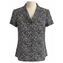 Blusa de seda de manga corta Saint Laurent con estampado de corazón negro / blanco Negro