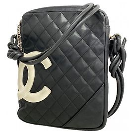Bolsa de ombro Chanel Cambon em pele de cordeiro Preto