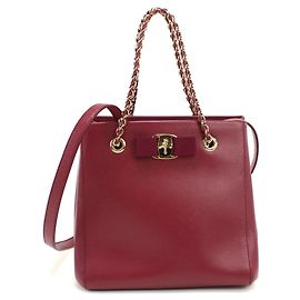 Sac cabas en cuir rouge Salvatore Ferragamo Rouge Bordeaux