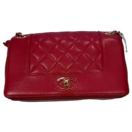 Chanel Classic Flap Bag Rotes Lammleder Gesteppt Rot