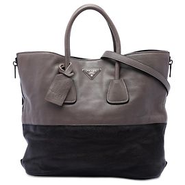 Bolsa Tote conversível em pele de cervo bicolor cinza Prada com fecho lateral Marrom Cinza antracite