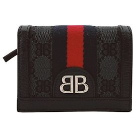 Cartera bi-fold Gucci 680385 Hacker Project Negro