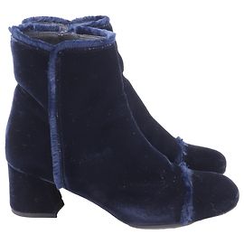 Botas Stuart Weitzman con borde deshilachado en terciopelo azul Azul