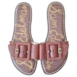 Sandálias rasteiras de couro marrom Sam Edelman com fivela Marrom