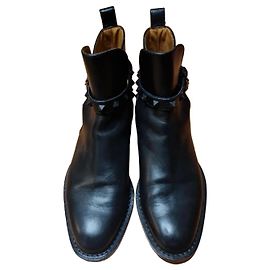 Valentino Garavani Valentino Rockstud black leather ankle boots Black