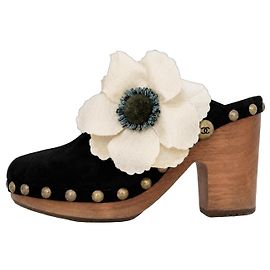 Chanel Sabots Fleurs Printemps 2010 Noir Blanc