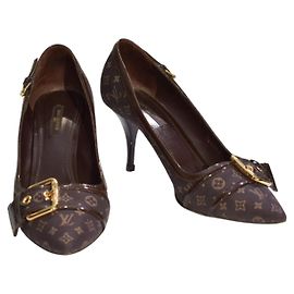 Louis Vuitton Escarpins Pointus Monogram Mini Lin Marron