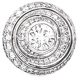 Anel Boucheron, "Idylle", ouro branco e diamantes. Outro