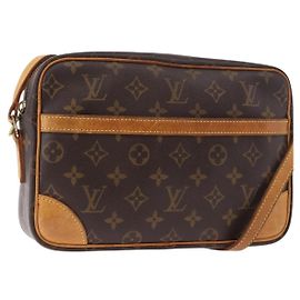 LOUIS VUITTON Bolsa de Ombro Monogram Trocadero 27 M51274 LV Auth 184704 Monograma