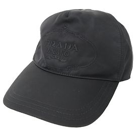 Boné de nylon preto Prada Preto