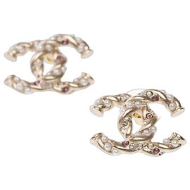 Orecchini Chanel CC con perle e strass oro D'oro