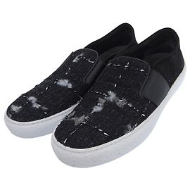 Chaussures slip-on en tweed Chanel Noir