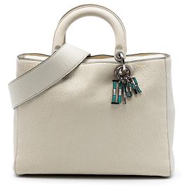 Lady Dior em pele de cordeiro Canyon branca Large Branco Fora de branco