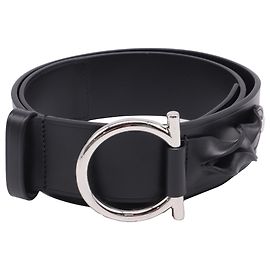 Salvatore Ferragamo Cinto Ferragamo Gancini em couro de bezerro preto Preto