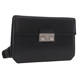 Borsa a tracolla Salvatore Ferragamo in pelle nera e argento Auth bs35511 Nero Argento