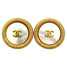 Chanel Vintage Coco Mark Shell Circle Large Clip Earrings Golden