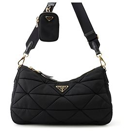 Bolsa de ombro em nylon acolchoado com triângulo Prada Preto