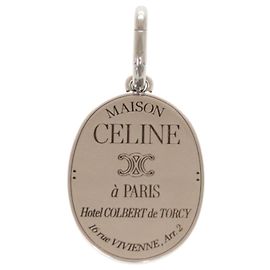 Céline Colar com pingente charm Celine Prata