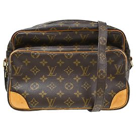 Louis Vuitton Nil Messenger Bag Monogram Canvas 28 Brown