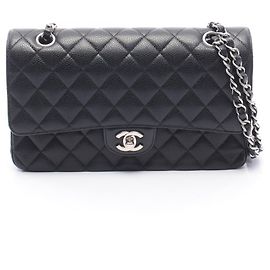 Borsa a tracolla Chanel Matelassé Double Flap Nero