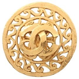 Broche Chanel Coco Mark Circle Dorado