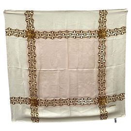 Lenço de seda com padrão de corrente Chanel Coco Mark Rosa