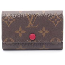 Monogram Keycase Louis Vuitton Castaño Rosa Monograma