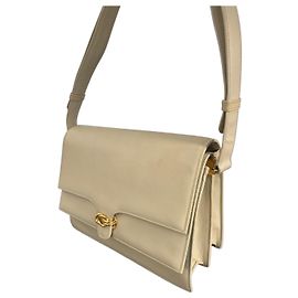 Gucci Bolsa de Ombro em Couro Bege Bege