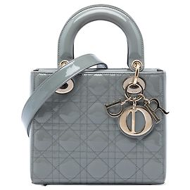 Lady Dior Cannage en charol gris Small Castaño
