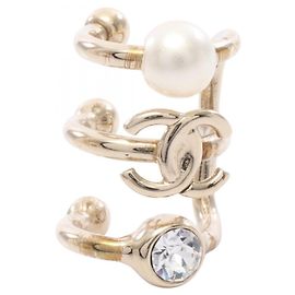 Ear cuff Chanel banhado a ouro com strass Branco Dourado Outro