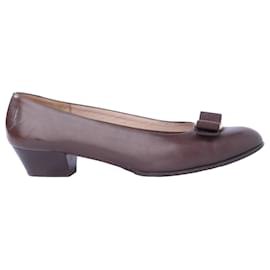 Salvatore Ferragamo Leather Pumps Brown Other