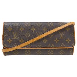 Louis Vuitton Twin Monogram Canvas GM Marrom