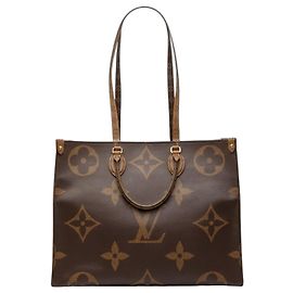 Bolsa Louis Vuitton Monogram Giant Reverse OnTheGo GM Marrom