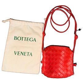 Bottega Veneta Mini Bulb Intrecciato Lederhandtasche Rot Koralle