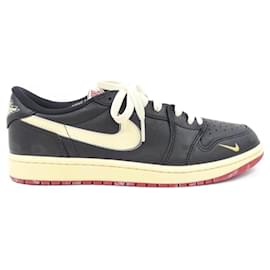 Autre Marque Baskets Nike Noir Blanc