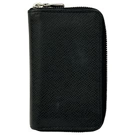 Louis Vuitton Taiga Coin Purse Black Grey