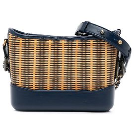 Chanel Gabrielle Crossbody en rotin marron Small Marron Bleu Bleu Marine