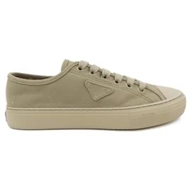 Prada Sneaker Grün Khaki