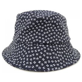 Chapeau Chanel Noir