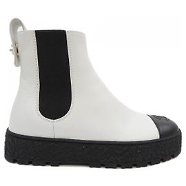 Bottes en cuir de veau Chanel Blanc