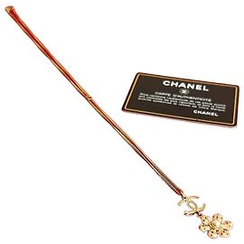 Collar Chanel Coco Mark Flower de perlas artificiales Dorado