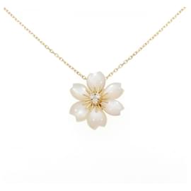 Collier Rose de Noël Van Cleef & Arpels Au750 Nacre et Diamant Doré