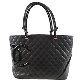 Bolsa Chanel Cambon Line em couro de vitelo envernizado Preto Hardware prateado