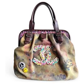 Bolsa Bowling Chanel Graffiti Runway em lona Marrom Multicor