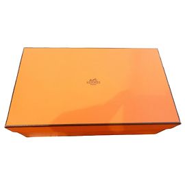 Hermès Kelly Pochette Orange Gift Box No. 31 Orange
